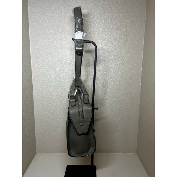 NWT Steve Madden Olive Breese Crossbody - Picture 10 of 13